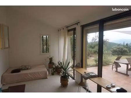 5 pièces 108 m2 /3694 m2 terrain