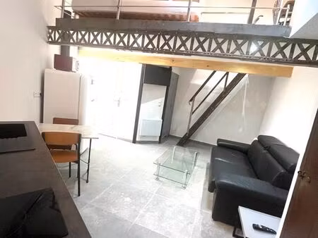 location étudiant meublé. loft industriel rénové