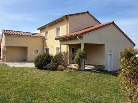 maison individuelle 144m2 - hors lotissement et au calme