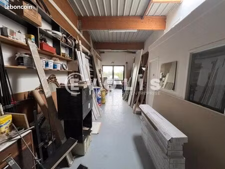 bureau 100 m²