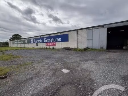 commerce 1 500 m²