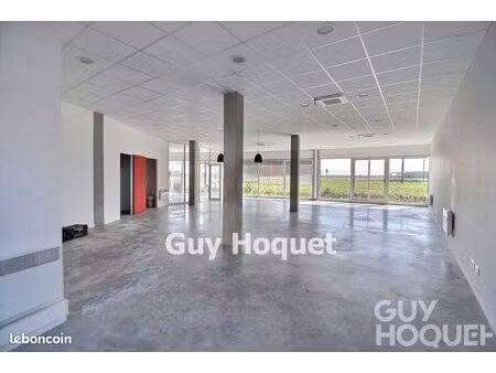 local commercial 155 m² gazeran
