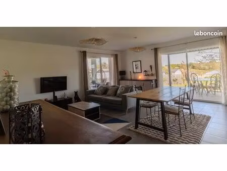 maison 2020-92 m²-dpe a- 3 chambres- vue prés et chevaux-pac réversible-piscinable-bordeau
