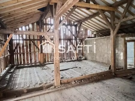 grange 4 pièces 155 m²
