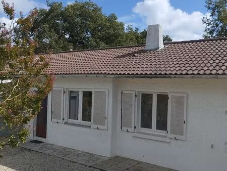 maison de campagne ( 10mn mer)