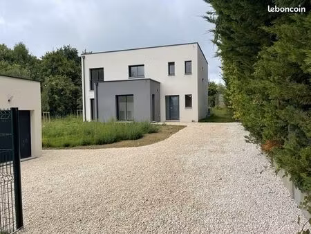 maison 6 pièces 148 m²