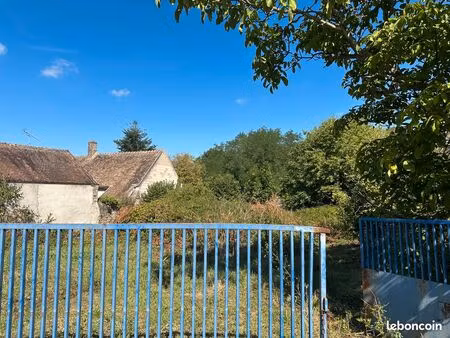 vend terrain constructible 2610m2