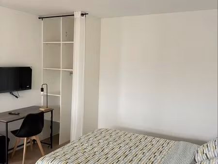 location de belle chambre meublée éligible caf/apl à dammarie-les-lys
