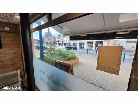 local commercial