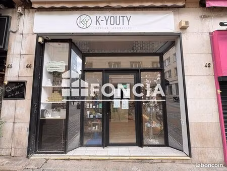 local commercial 37 m²