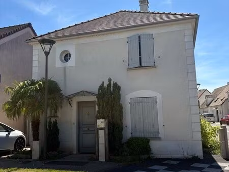 maison non meublée