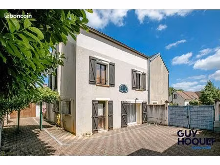maison 4 pièces 99 m²