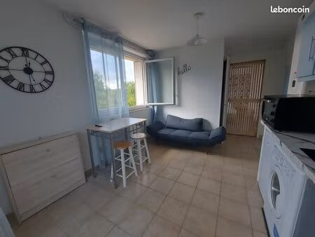 appartement t2 bourg de bessines