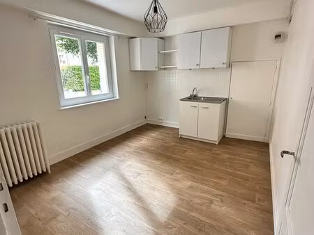 clermont-ferrand stade marcombes – f1 non meublé 48 m²