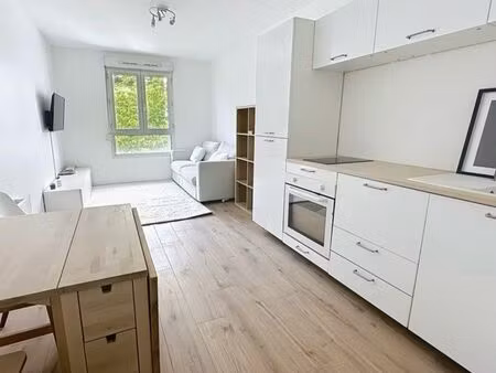 studio meublé