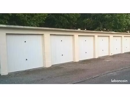 cherche garage ou box à louer