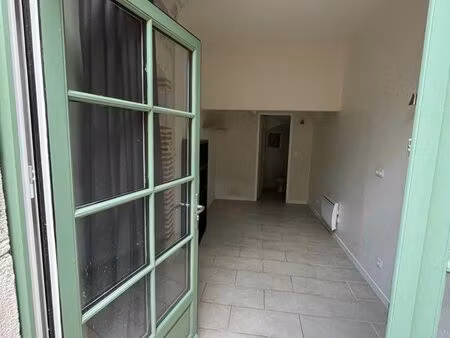 remise / local professionnel / bureau