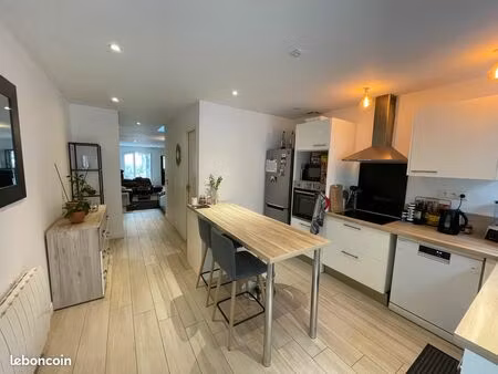 belle maison t4 meublée coeur de village cornebarrieu