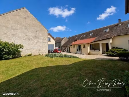 longère 6 pièces 140 m²