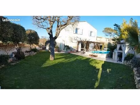 maison individuelle récente 4 pièces – 90 m² – piscine – terrain 470 m²