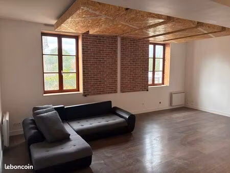 appartement t3 70 m² - 795 c.c