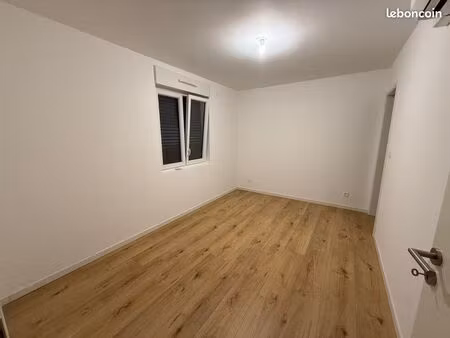 f3 2 chambres 2 salles de douche
