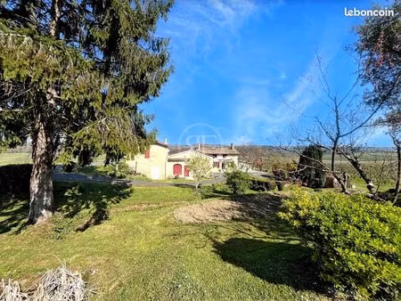 propriété 8 pièces 160 m²