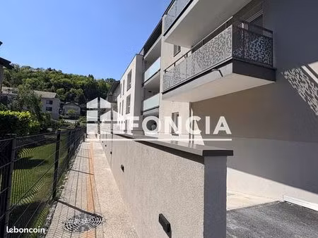 studio 1 pièce 29 m²