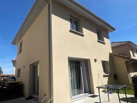 maison 4 pièces 85 m²