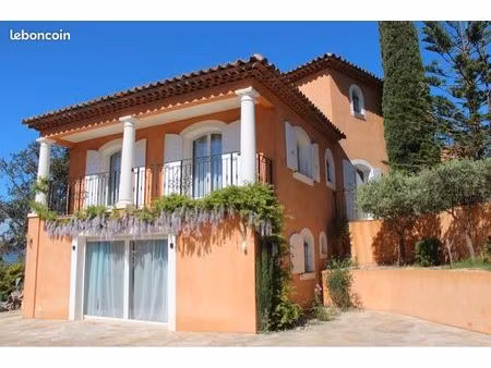villa 8 pièces 220 m2 sur 1200 m2