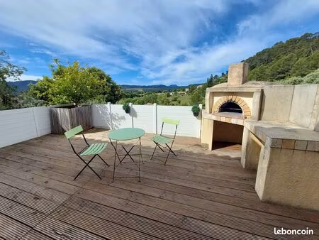 villa 5 pièces 104 m²