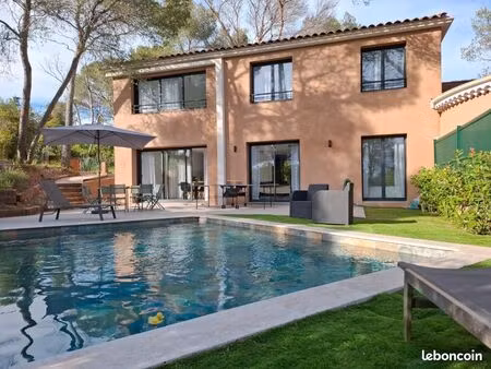 2 villas neuves d'exception mitoyennes au cœur de valescure