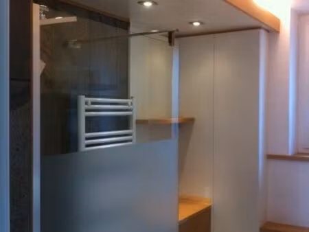 f2 lugrin 60m2 balcon et cave à 100m du lac et 7mn de saint-gingolph