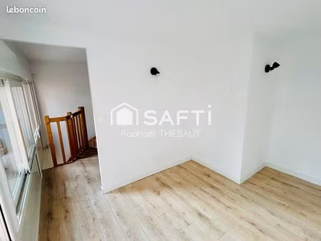 bureaux 21 m² frejus