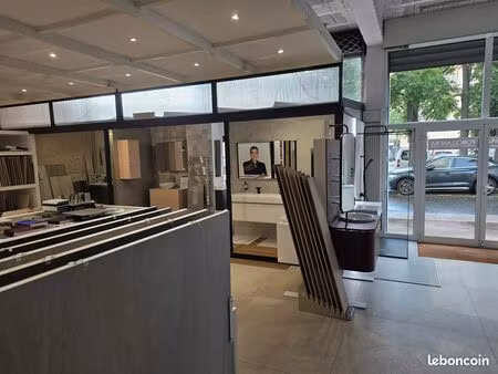 showroom porcelanosa