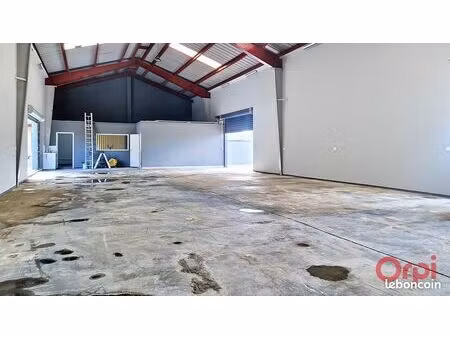 local commercial 287 m²