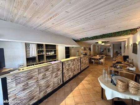 local commercial 300 m² vidauban