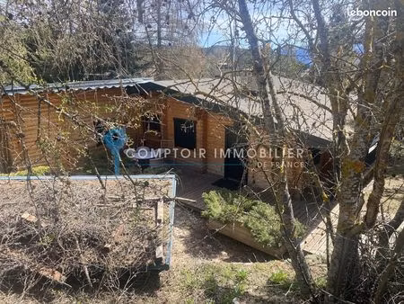 chalet 5 pièces 94 m²