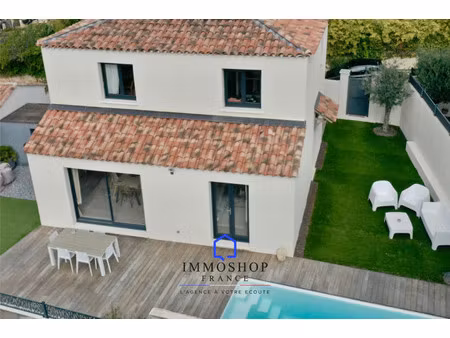 maison de luxe à vendre à plan-de-cuques
