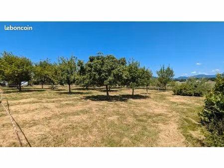 terrain constructible avec vue imprenable