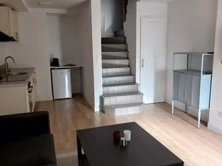 duplex f2 meublé – 40 m² – climatisation – cour fermée – avrainville