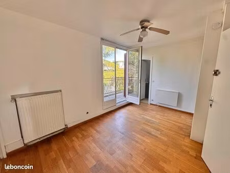 studio f1 - viry chatillon - 17m2