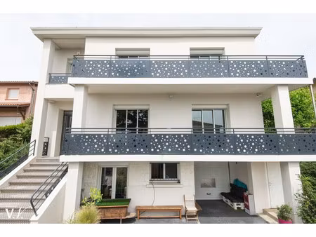 maison de luxe à vendre dans le quartier centre