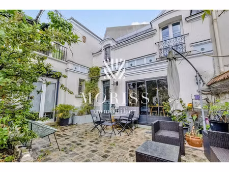 maison de luxe à vendre à saint-mandé