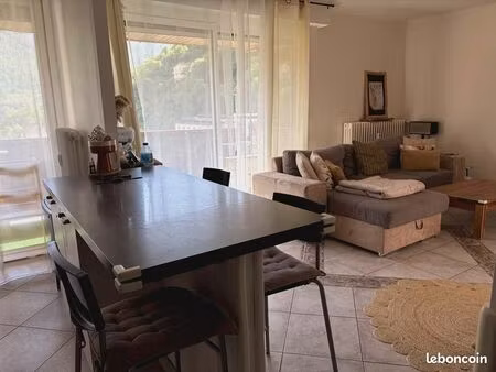 appartement 75 m² saint claude