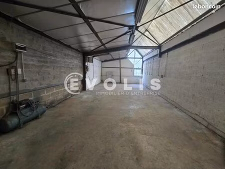 local d'activité 140 m²