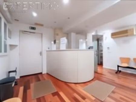 local 132 m² le plessis-pâté