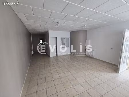 local commercial 57 m²