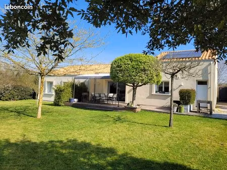 maison 7 pièces 139m2 tbe