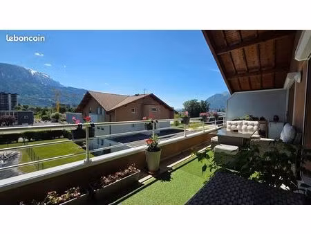 penthouse 4 pièces 78 m²